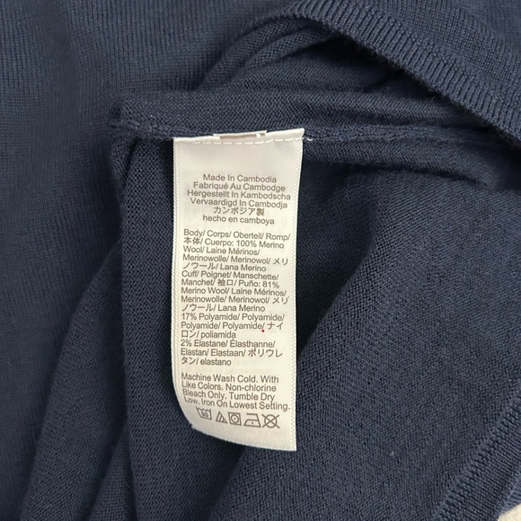 J. Crew Margot Wool Sweater in Navy, size M - Picture 4 of 4